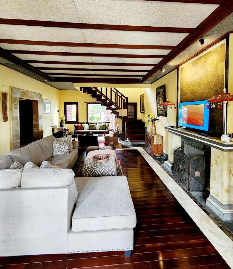 Balinese Villa In Berastagi Exterior foto